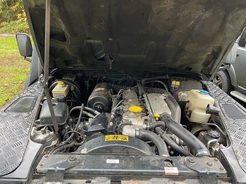 Used 1990 Land Rover Defender 110 image 18