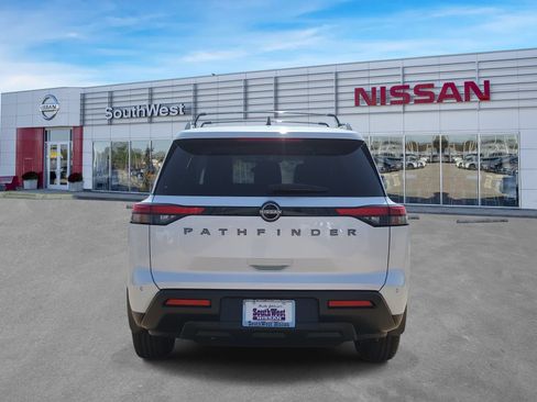 New 2026 Nissan Pathfinder SV FWD image 6