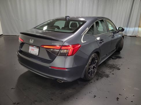 Used 2023 Honda Civic Sport image 8
