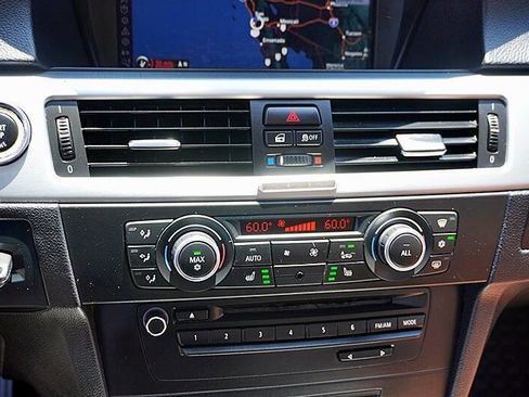 Used 2012 BMW 335i xDrive Coupe image 26