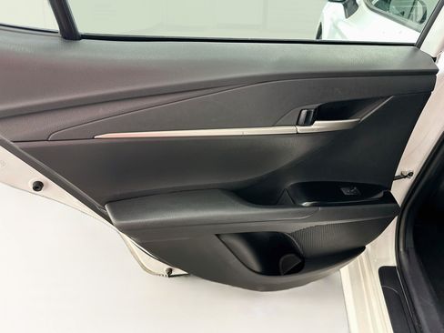 Used 2025 Toyota Camry LE FWD image 27