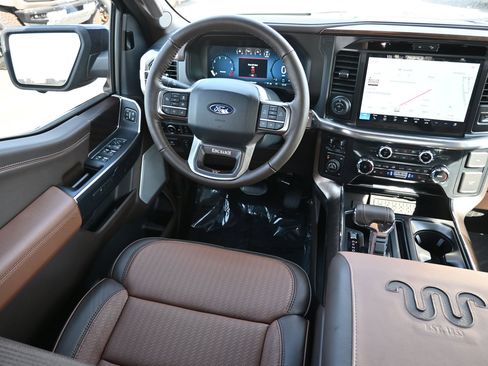 New 2025 Ford F150 King Ranch w/ FX4 Off-Road Package image 34