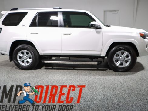 Used 2020 Toyota 4Runner SR5 image 6