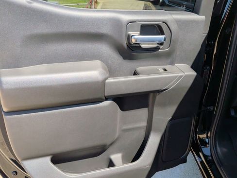 New 2026 Chevrolet Silverado 1500 Custom w/ LPO, Dark Essentials Package RWD image 28