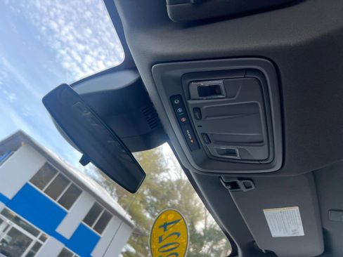 Certified 2024 GMC Sierra 1500 Elevation image 24