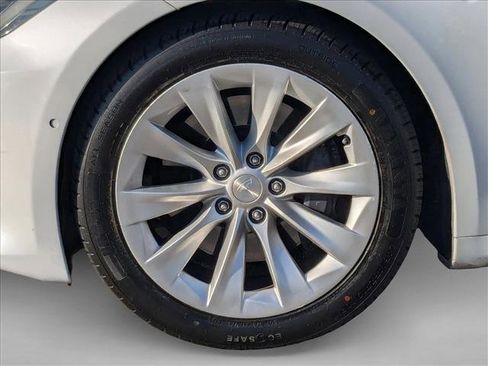 Used 2019 Tesla Model S Long Range image 26