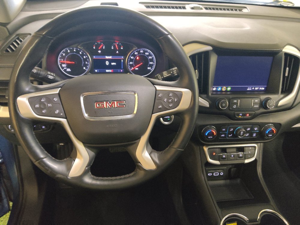 Used 2024 GMC Terrain SLT AWD/4WD image 22