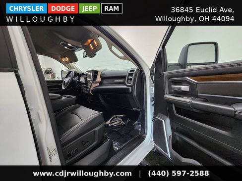Used 2024 RAM 2500 Laramie AWD/4WD image 34
