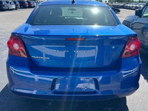Used 2013 Dodge Avenger SE FWD image 5