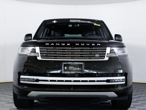Used 2025 Land Rover Range Rover Long Wheelbase Autobiography AWD/4WD image 2