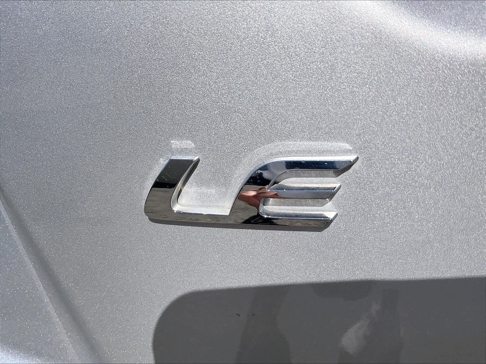 Used 2020 Toyota Corolla LE w/ LE Premium Package FWD image 7