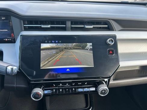 New 2027 Chevrolet Bolt LT w/ Comfort Package image 32