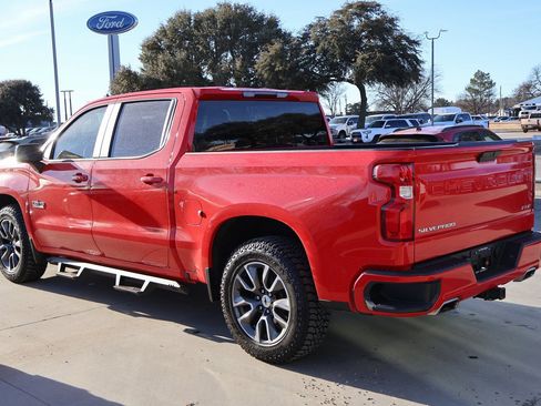 Used 2021 Chevrolet Silverado 1500 RST image 12