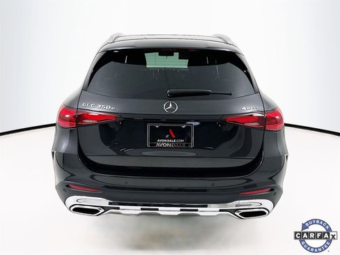 Used 2025 Mercedes-Benz GLC 350e 4MATIC image 7