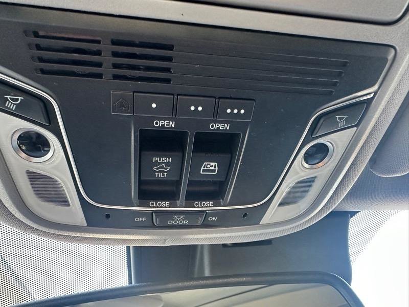 Used 2020 Honda Ridgeline RTL-E image 31
