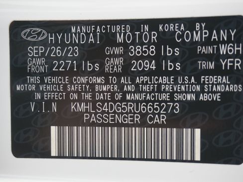 Used 2024 Hyundai Elantra SEL w/ Convenience Package FWD image 33