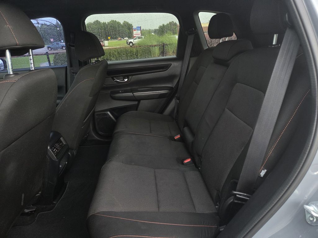 Used 2024 Honda CR-V Sport image 17