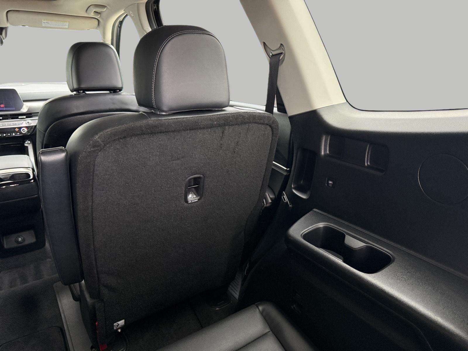 Used 2025 Kia Telluride S AWD/4WD image 31