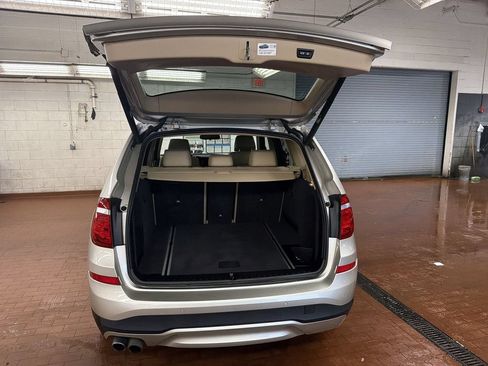 Used 2016 BMW X3 xDrive28i AWD/4WD image 27