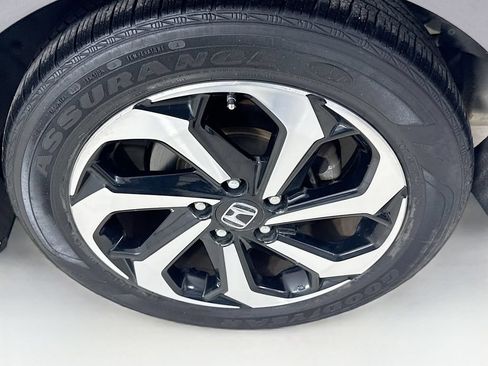 Used 2017 Honda Accord EX-L image 40