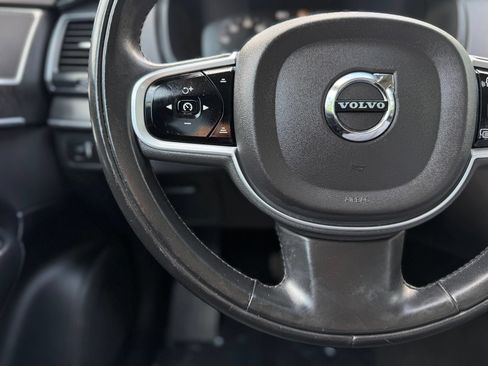 Used 2020 Volvo XC90 T5 Momentum w/ Protection Package FWD image 26