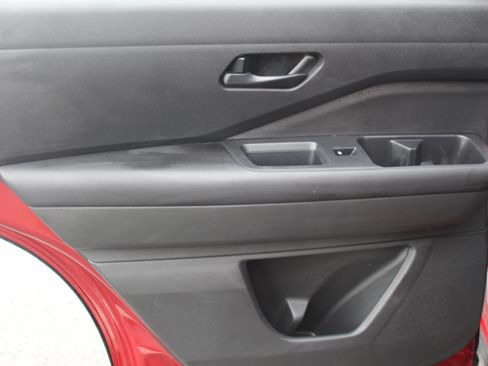 Used 2024 Nissan Pathfinder Rock Creek image 24