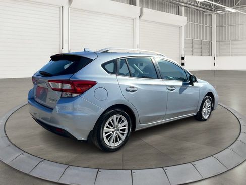 Used 2017 Subaru Impreza 2.0i Premium image 3