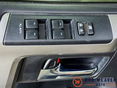 Used 2016 Toyota 4Runner Limited image 19