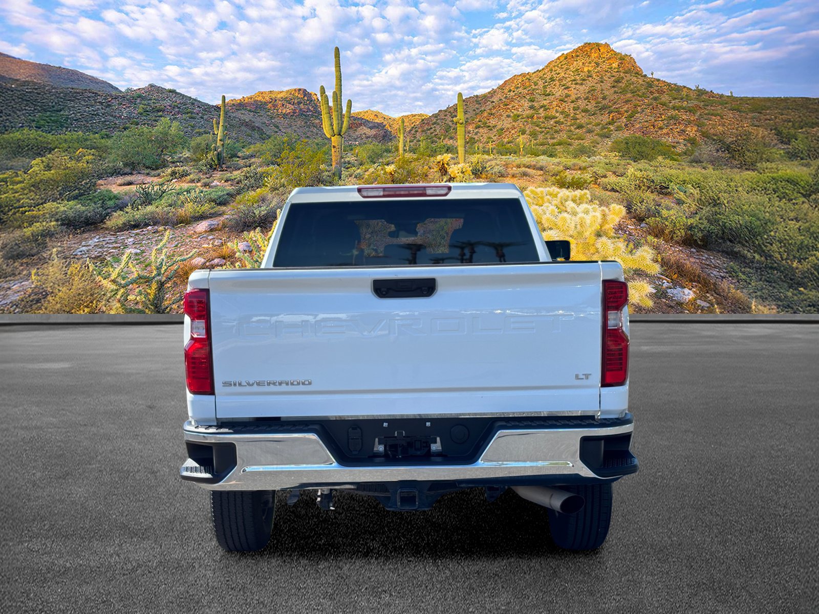 Used 2025 Chevrolet Silverado 2500 LT w/ Convenience Package AWD/4WD image 5