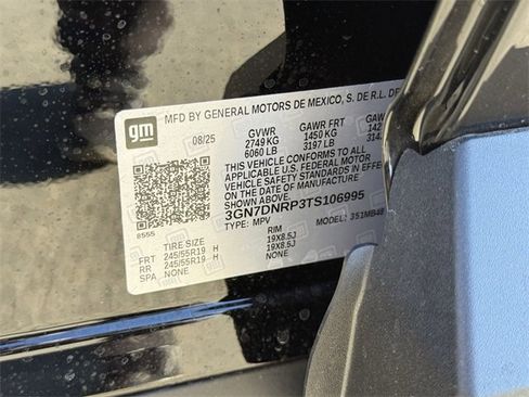 New 2026 Chevrolet Equinox EV LT image 25