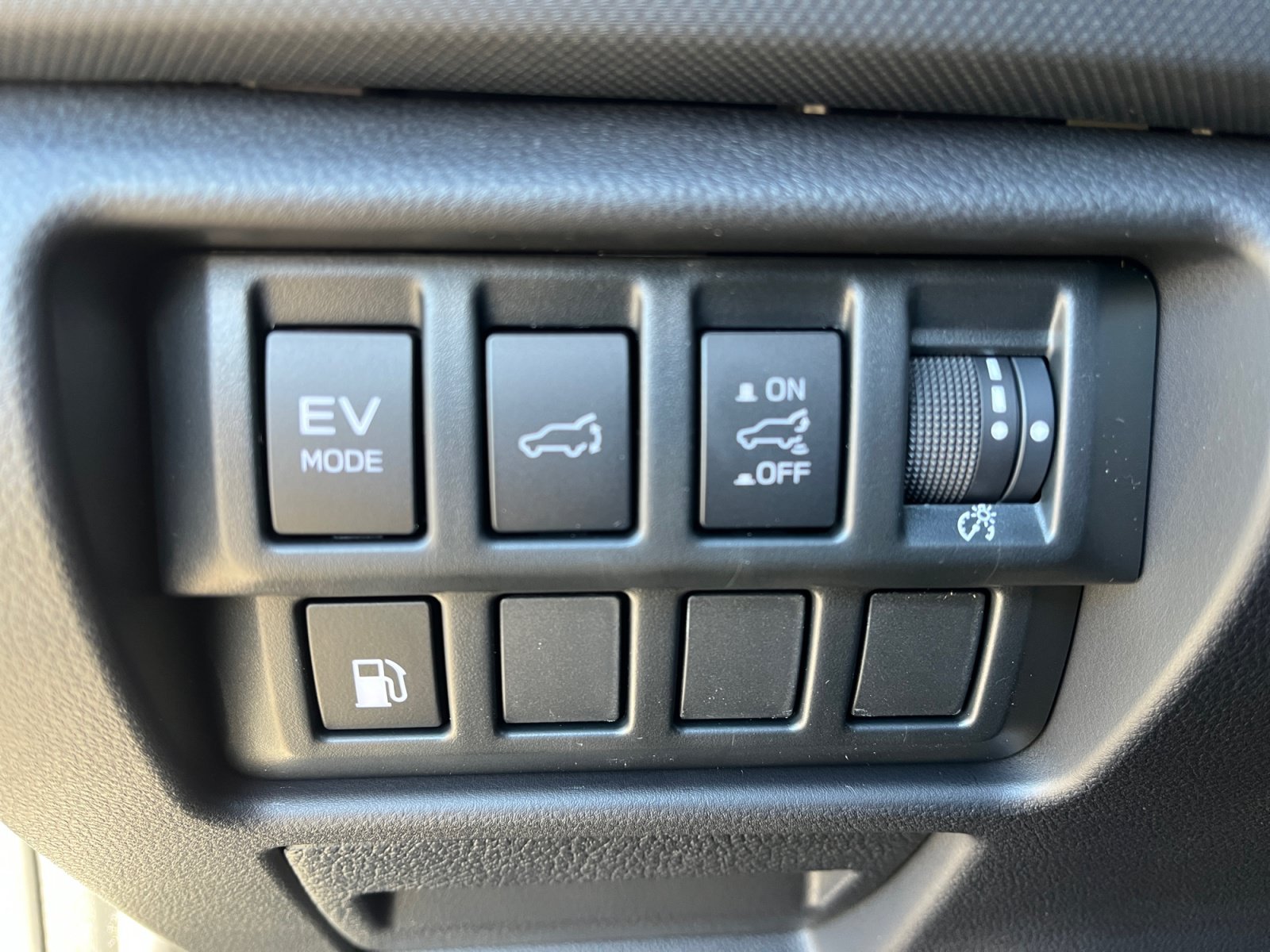 New 2026 Subaru Forester Touring AWD/4WD image 12