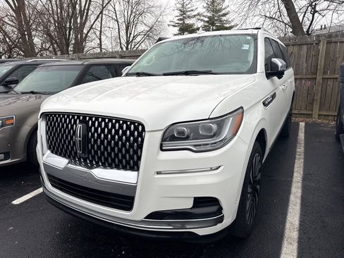 Used 2022 Lincoln Navigator L Black Label image 2