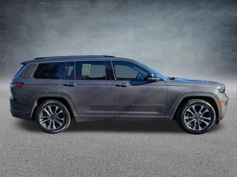 Certified 2022 Jeep Grand Cherokee L Overland AWD/4WD image 3