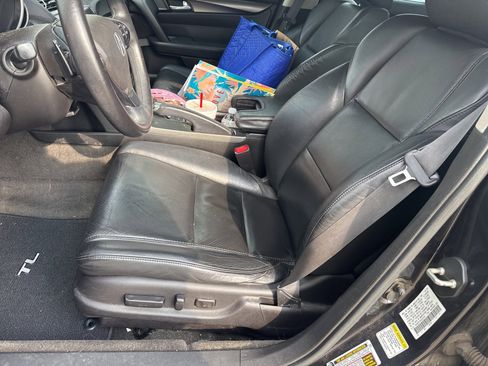 Used 2012 Acura TL w/ Technology Package image 6