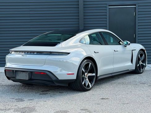 Certified 2022 Porsche Taycan RWD image 20