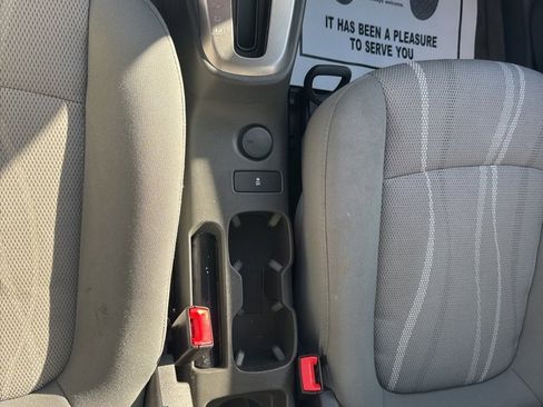 Used 2015 Chevrolet Sonic LT image 27