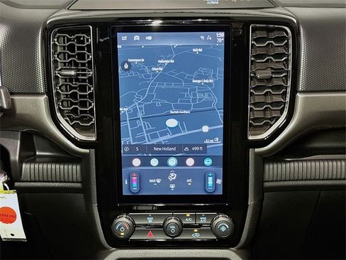 New 2025 Ford Ranger XLT w/ FX4 Off-Road Package image 9