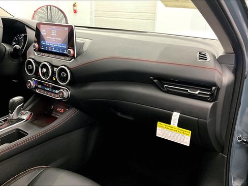 New 2025 Nissan Sentra SR w/ SR Premium Package image 67