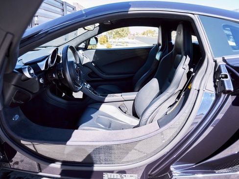 Used 2012 McLaren MP4-12C Coupe image 34