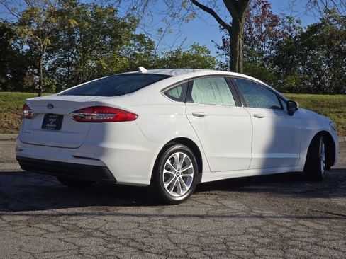 Used 2020 Ford Fusion SE image 15