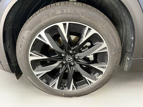 Used 2024 MAZDA CX-90 Plug-In Hybrid w/ Premium Plus AWD/4WD image 38