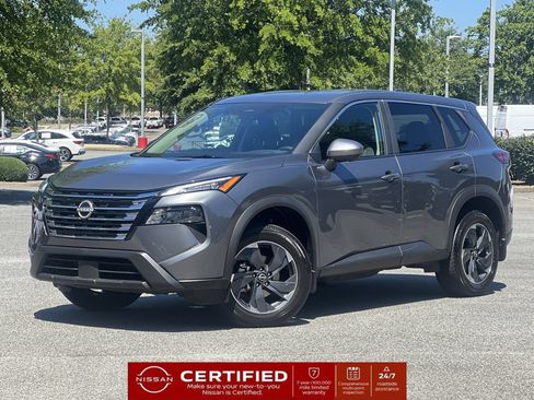 Certified 2026 Nissan Rogue SV FWD image 1