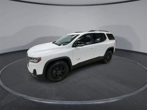 Used 2022 GMC Acadia AT4 w/ Preferred Package image 4