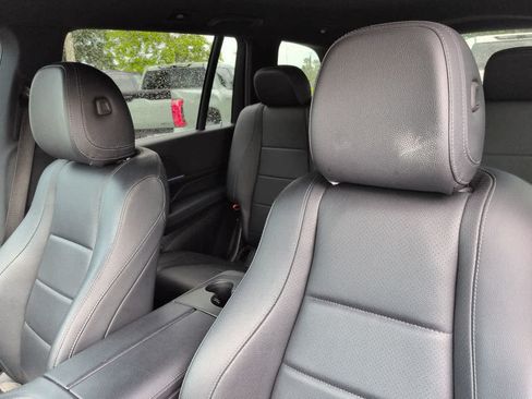 Used 2021 Mercedes-Benz GLS 450 4MATIC image 8