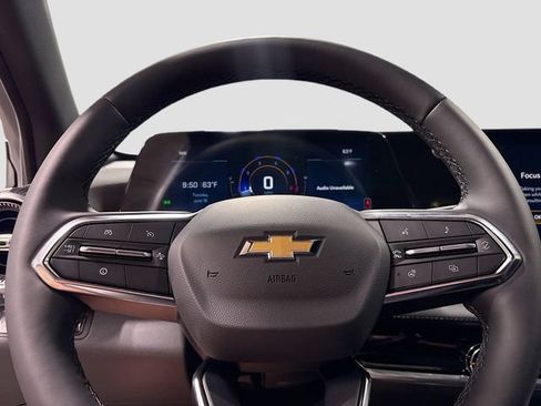 New 2026 Chevrolet Equinox LT w/ LPO, Floor Liner Package AWD/4WD image 14