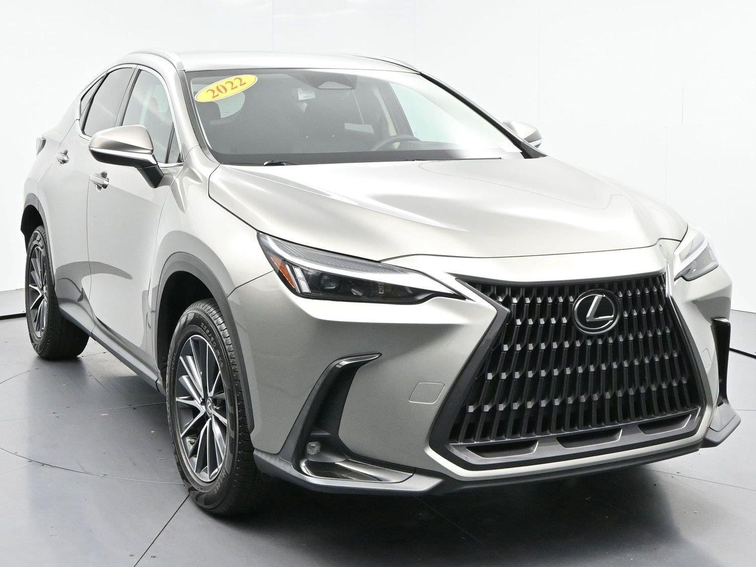 Used 2022 Lexus NX 250 FWD w/ Towing Package (2000 Lbs) image 2
