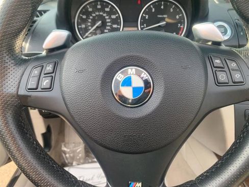 Used 2009 BMW 135i Convertible image 20