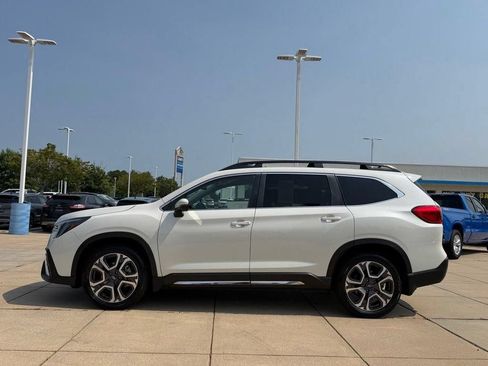 Used 2023 Subaru Ascent Limited AWD/4WD image 7