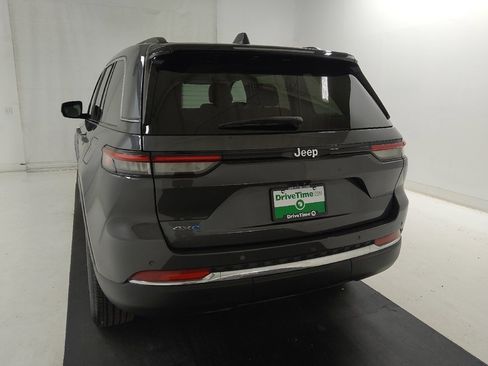 Used 2023 Jeep Grand Cherokee 4WD 4xe image 6