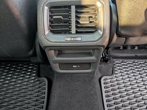 Certified 2025 Volkswagen Taos SEL image 15